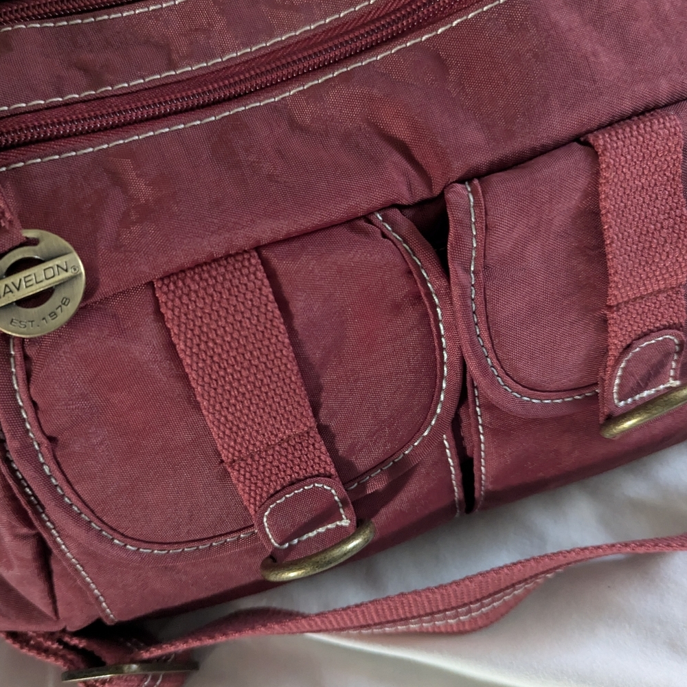 NWOT Travelon Burgundy Hobo Bag - Picture 3 of 13